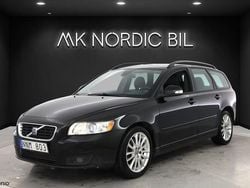 Svart Begagnad 2010 Volvo V50 Momentum Kombi | 109 800 kr (Dyr)