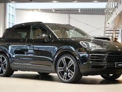 Svart Begagnad 2022 Porsche Cayenne SUV | 839 000 kr (Marknadspris)
