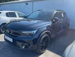 Svart Begagnad 2024 Volvo EX40 Performance SUV | 518 800 kr (Bra pris)