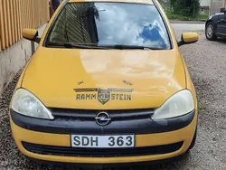 Gul Begagnad 2001 Opel Corsa Halvkombi | 6 500 kr (Superpris)
