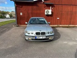 Grå Begagnad 2004 BMW 316 Compact Halvkombi | 26 000 kr (Marknadspris)