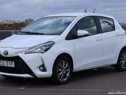 Vit Begagnad 2019 Toyota Yaris Halvkombi | 114 900 kr (Bra pris)