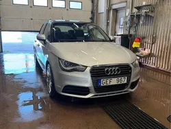 Silver Begagnad 2014 Audi A1 Sportback Sport Halvkombi | 79 000 kr (Marknadspris)