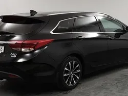 Svart Begagnad 2016 Hyundai i40 Kombi | 89 000 kr (Marknadspris)