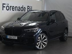 Svart Begagnad 2023 BMW X5 M Sport SUV | 719 000 kr