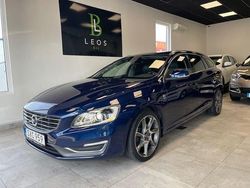 Blå Begagnad 2014 Volvo V60 Momentum Kombi | 119 900 kr (Marknadspris)