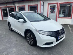 Vit Begagnad 2014 Honda Civic Kombi | 97 900 kr (Bra pris)