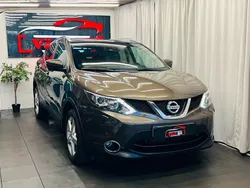 Brun Begagnad 2016 Nissan Qashqai SUV | 109 900 kr (Marknadspris)