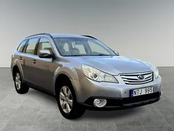 Silver Begagnad 2011 Subaru Outback SUV | 89 900 kr (Marknadspris)