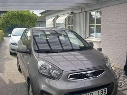 Grå Begagnad 2013 Kia Picanto Halvkombi | 54 900 kr (Marknadspris)