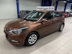 Brun Begagnad 2016 Hyundai i20 Comfort Halvkombi | 94 000 kr (Superpris)