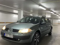 Grön Begagnad 2005 Renault Mégane GrandTour Kombi | 15 500 kr (Marknadspris)