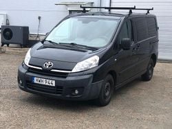 Svart Begagnad 2015 Toyota Proace Minibuss | 55 000 kr (Bra pris)
