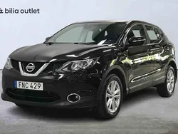 Lila Begagnad 2014 Nissan Qashqai SUV | 109 900 kr (Marknadspris)