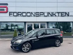 Svart Begagnad 2017 BMW 220 Gran Tourer Sport Line Minibuss | 189 000 kr (Superpris)