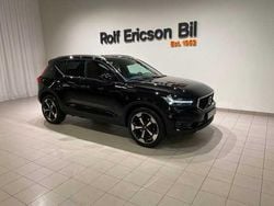Svart Begagnad 2019 Volvo XC40 Momentum SUV | 219 500 kr (Marknadspris)