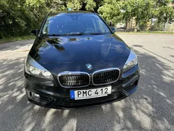 Svart Begagnad 2016 BMW 218 Gran Tourer Advantage Minibuss | 119 000 kr (Marknadspris)
