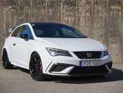 Vit Begagnad 2018 Seat Leon SC Beats Halvkombi | 259 000 kr