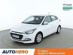 Vit Begagnad 2017 Hyundai i20 Halvkombi | 137 000 kr (Lite dyr)