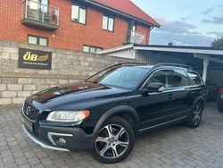 Svart Begagnad 2014 Volvo XC70 Summum SUV | 159 900 kr (Marknadspris)
