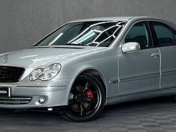 Silver Begagnad 2007 Mercedes C230 Avantgarde Sedan | 59 900 kr (Marknadspris)
