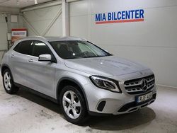 Grå Begagnad 2017 Mercedes GLA180 SUV | 189 000 kr