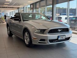 Silver Begagnad 2014 Ford Mustang Convertible Cab | 189 900 kr (Marknadspris)