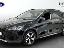 Begagnad 2024 Ford Focus Active Halvkombi | 224 900 kr (Marknadspris)