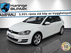 Vit Begagnad 2016 VW Golf VII Halvkombi | 119 995 kr (Marknadspris)