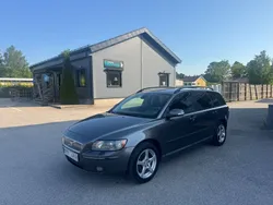 Grå Begagnad 2007 Volvo V50 Momentum Kombi | 37 000 kr (Bra pris)