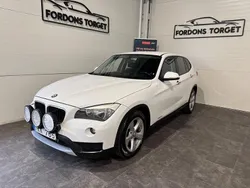 Vit Begagnad 2013 BMW X1 SUV | 69 900 kr (Lite dyr)