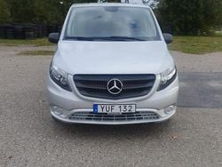 Silver Begagnad 2018 Mercedes Vito Van | 195 000 kr (Marknadspris)