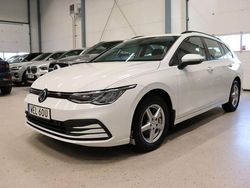 Vit Begagnad 2022 VW Golf VIII Kombi | 249 600 kr (Marknadspris)