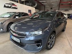 Grå Begagnad 2020 Kia XCeed SUV | 229 900 kr (Marknadspris)