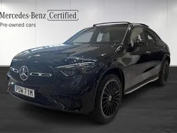 Svart (black) Begagnad 2025 Mercedes GLC300e Premium Sportkupé | 869 900 kr (Dyr)