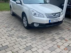Vit Begagnad 2012 Subaru Outback SUV | 60 000 kr (Bra pris)