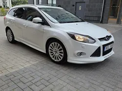 Vit Begagnad 2014 Ford Focus Titanium Kombi | 83 000 kr (Bra pris)