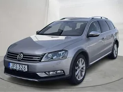 Silver Begagnad 2015 VW Passat Sedan | 140 000 kr (Bra pris)