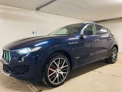 Blå Begagnad 2017 Maserati Levante GranLusso SUV | 399 000 kr (Bra pris)
