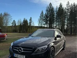 Svart Begagnad 2016 Mercedes C220 AMG line Kombi | 205 000 kr (Lite dyr)