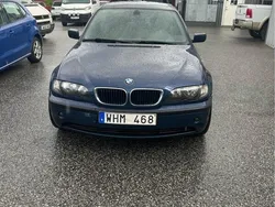Blå Begagnad 2005 BMW 320 Sport Line Sedan | 38 000 kr (Marknadspris)