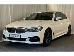 Vit Begagnad 2018 BMW 530e iPerformance Sedan | 314 900 kr (Marknadspris)