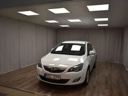Vit Begagnad 2012 Opel Astra Enjoy Halvkombi | 49 900 kr (Bra pris)