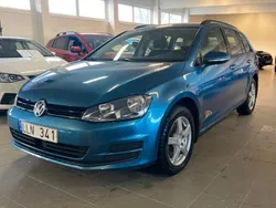 Blå Begagnad 2013 VW Golf VII Kombi | 129 000 kr (Marknadspris)