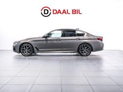 Grå Begagnad 2021 BMW 530 M Sport Sedan | 399 700 kr