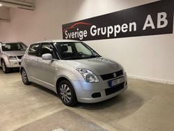 Silver Begagnad 2007 Suzuki Swift Halvkombi | 39 900 kr (Marknadspris)