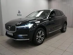 Svart Begagnad 2022 Volvo XC60 Core SUV | 419 900 kr (Bra pris)