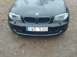Svart Begagnad 2008 BMW 120 Comfort Edition Halvkombi | 54 000 kr (Superpris)