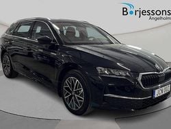 Svart Ny 2025 Skoda Octavia Selection Kombi | 329 900 kr (Bra pris)
