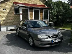 Grå Begagnad 2005 Saab 9-3 Linear Sedan | 15 500 kr (Marknadspris)
